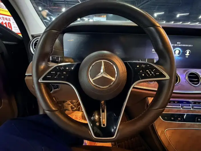 Mercedes-Benz E-Class 2022 Model E 300 L Fashion Model sedan – фото 10