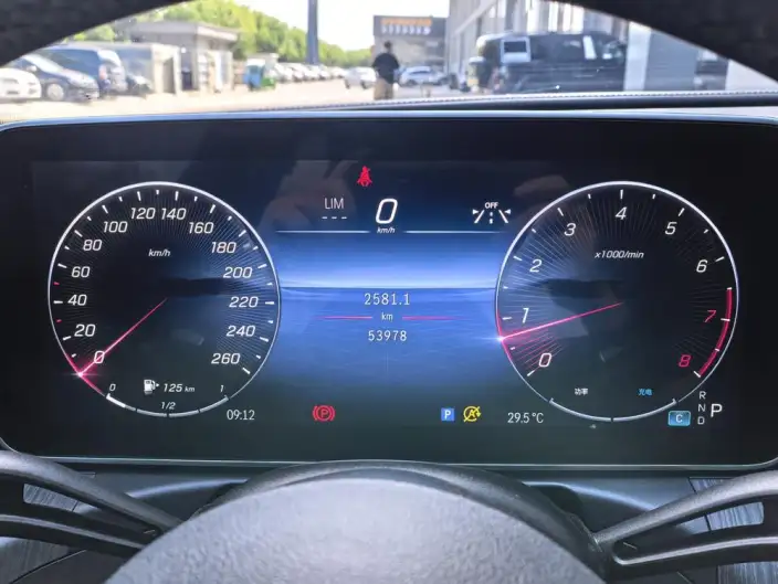 Mercedes-Benz C-Class 2022 Model C 200 L Sports Edition – фото 10