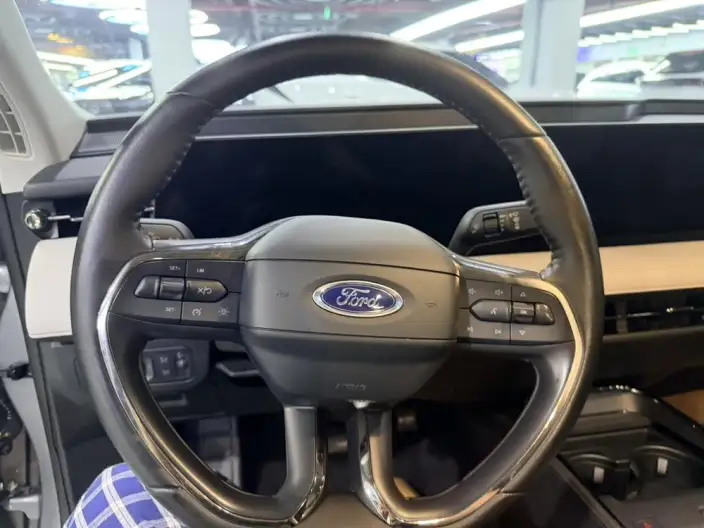 Ford Mondeo 2022 Model Facelift EcoBoost 245 Luxury Model – фото 9