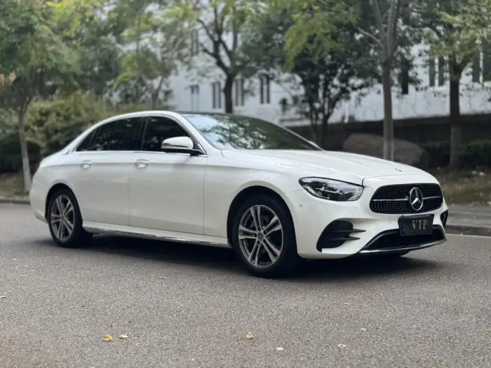 Mercedes-Benz E-Class 2021 Model E 260 L Sports sedan – фото 3