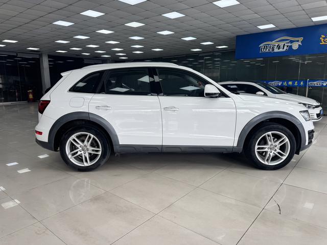 Audi Q5 2017 40 TFSI Technology – фото 7