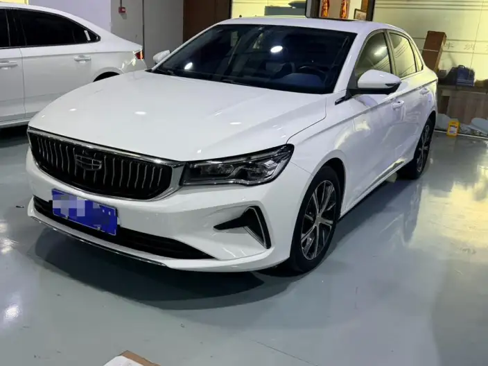 Geely Emgrand 2022 Model No. 4 Gen 1.5L CVT Flagship Model – фото 1