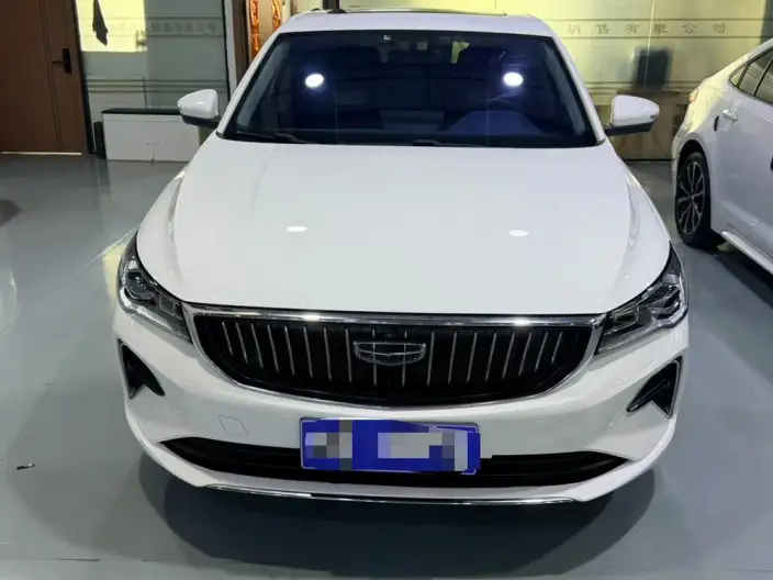 Geely Emgrand 2022 Model No. 4 Gen 1.5L CVT Flagship Model – фото 2