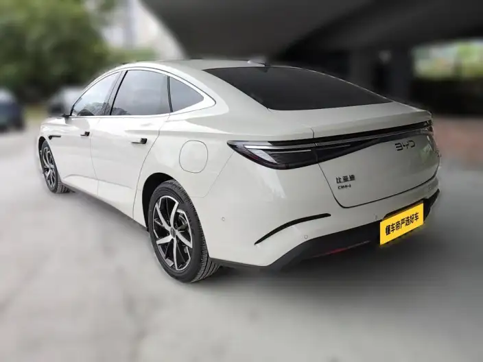 BYD Seal 07DM 2026 Model DM-i 230KM Flagship Model – фото 3