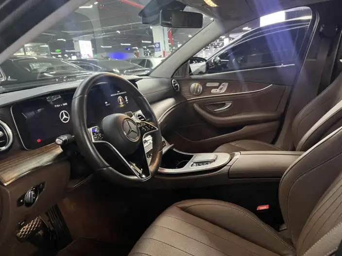 Mercedes-Benz E-Class 2023 Model E 300 L Fashion Model sedan – фото 8