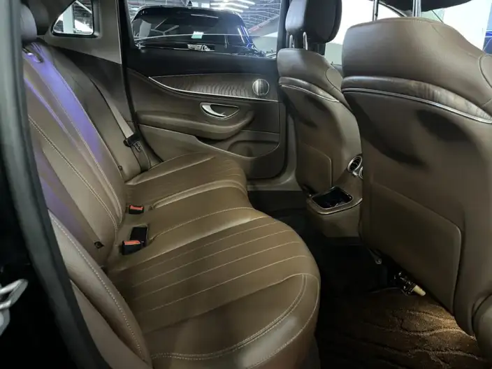 Mercedes-Benz E-Class 2023 Model E 300 L Fashion Model sedan – фото 10