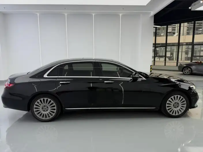 Mercedes-Benz E-Class 2022 Model Facelift II E 300 L Fashion Model sedan – фото 7