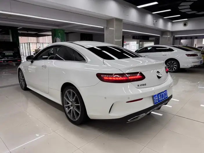 Mercedes-Benz E-Class Imported 2021 Model E 260 Coupe – фото 4