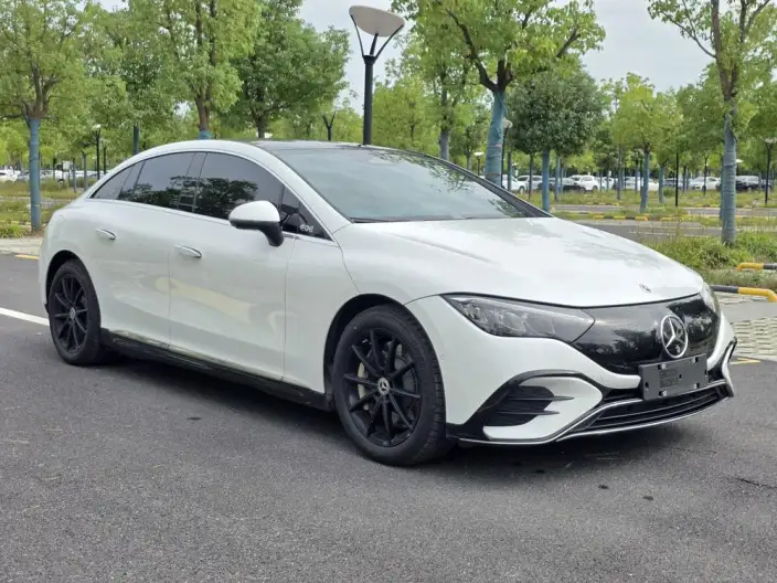 Mercedes-Benz EQE 2022 Model EQE 350 Pioneer Edition – фото 3