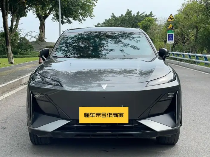 Shenlan S07 2023 Model 200Max Extended Range Edition – фото 2