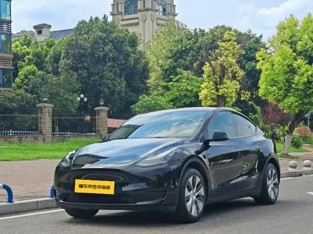 Model Y 2022 Model Facelift Rear-wheel drive version – фото 1