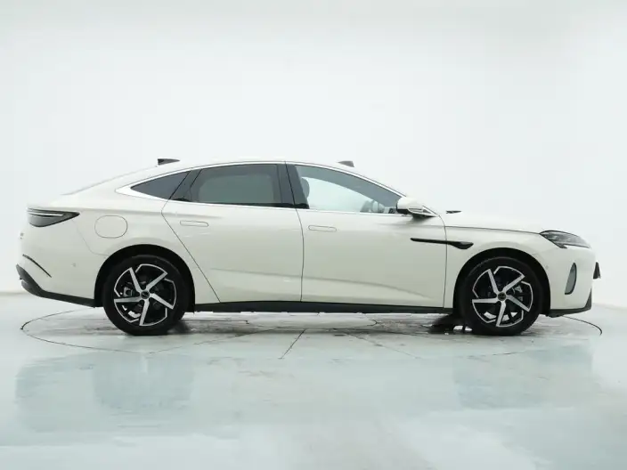 BYD Seal 07DM 2026 Model DM-i 230KM Flagship Model – фото 8