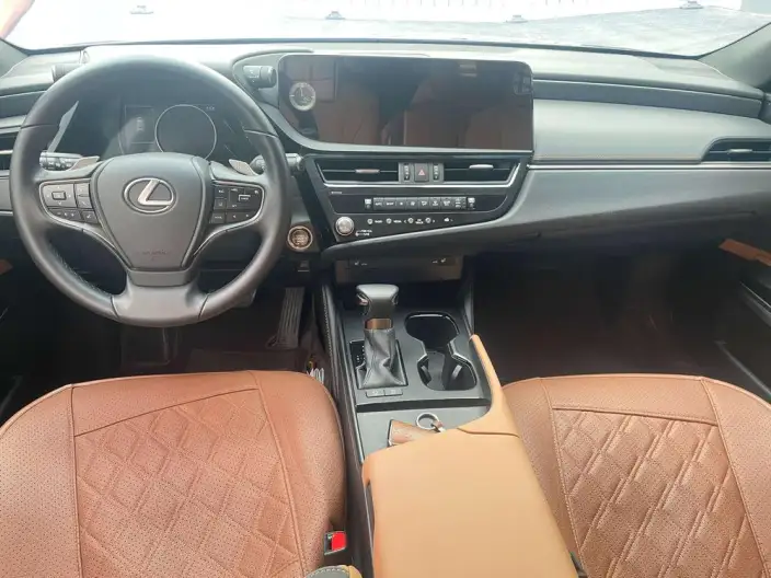 Lexus ES 2022 Model 260 Superior Edition – фото 10