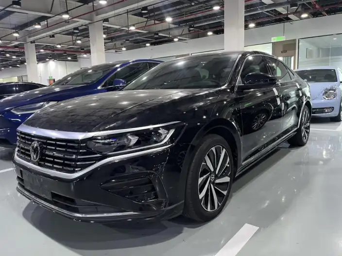 Volkswagen Passat 2023 Model Facelift 330TSI Elite Edition – фото 1