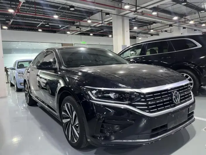 Volkswagen Passat 2023 Model Facelift 330TSI Elite Edition – фото 3