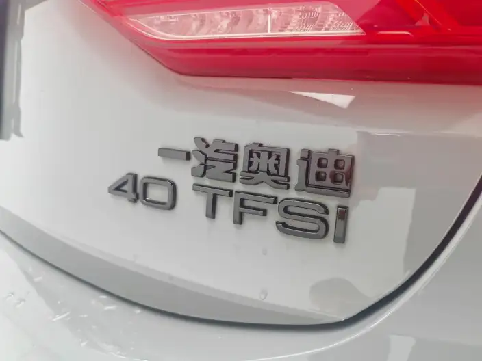 AUDI Q3 Sportback 2024 Model 40 TFSI Fashion Model – фото 8