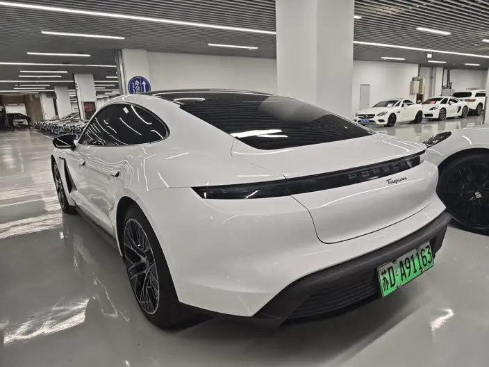 Taycan 2022 Model Facelift Taycan – фото 4