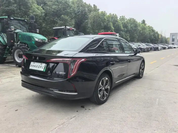 Hongqi E-QM5 2024 Model 450KM Travel Edition 100kW – фото 6