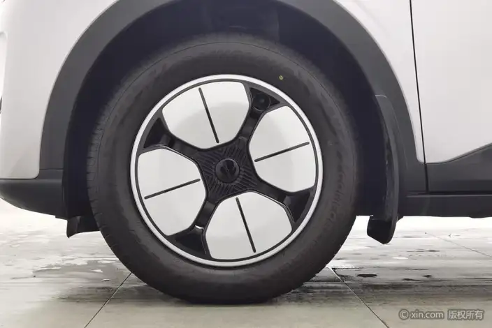 Geely Galaxy StarWish 2025 Model 310km Youth Edition – фото 8
