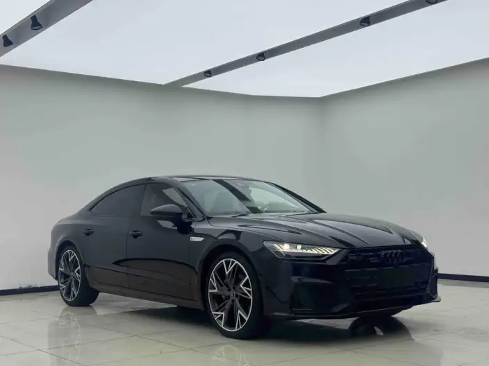 Audi A7 L 2022 Model 45 TFSI quattro S-line Black Samurai Edition