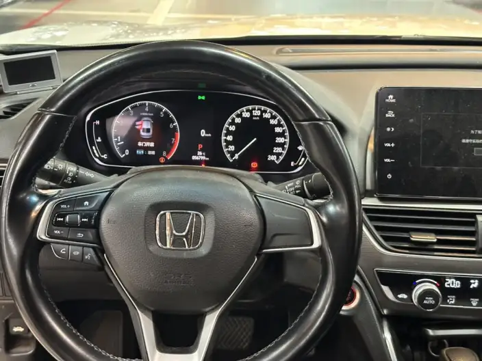Honda Accord 2022 Model 260TURBO Deluxe Edition – фото 9
