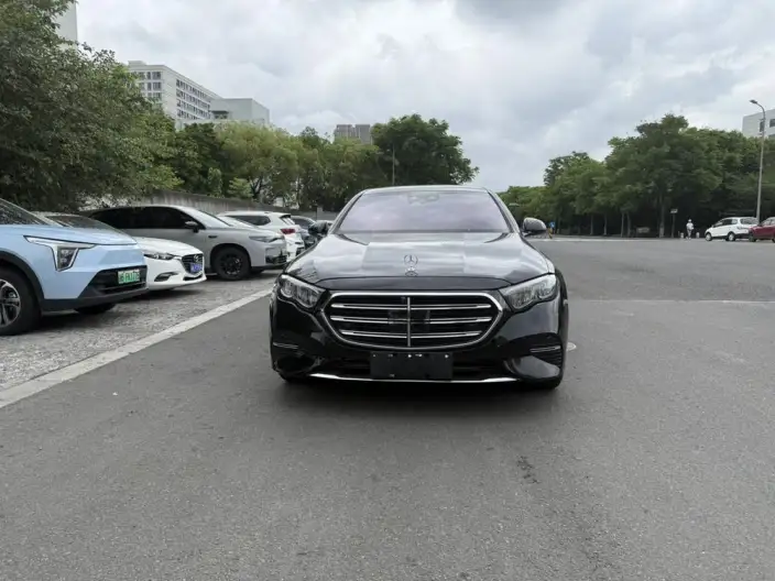 Mercedes-Benz E-Class 2024 Model Facelift E 300 L Fashion Model sedan – фото 2