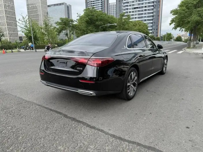 Mercedes-Benz E-Class 2024 Model Facelift E 300 L Fashion Model sedan – фото 6
