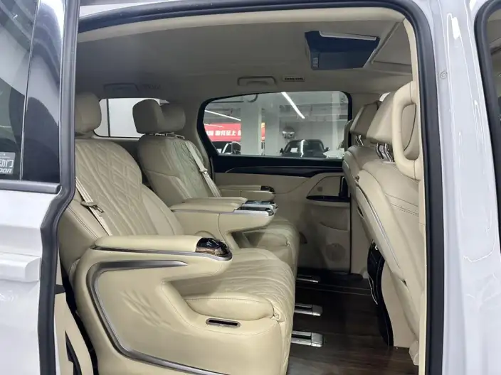 Buick GL8 2022 Model ES Luzun 653T Comfort Model – фото 10