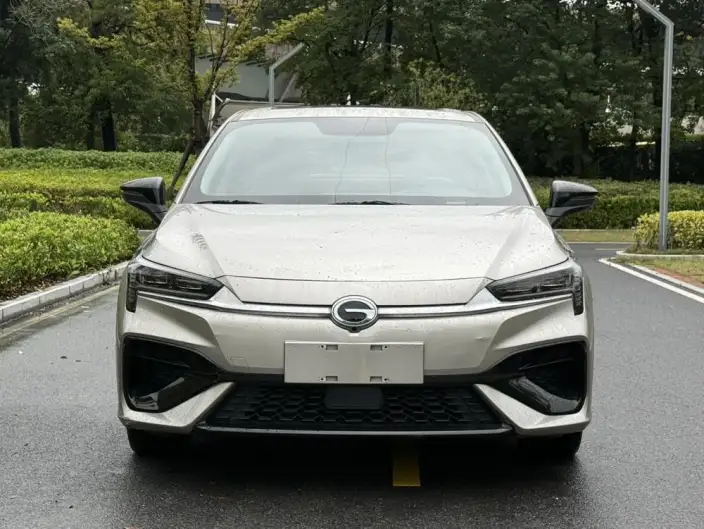 AION S 2023 Model Mei 580 – фото 2
