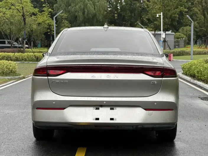 AION S 2023 Model Mei 580 – фото 5