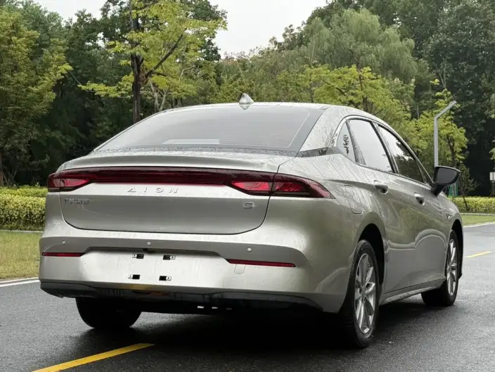 AION S 2023 Model Mei 580 – фото 6