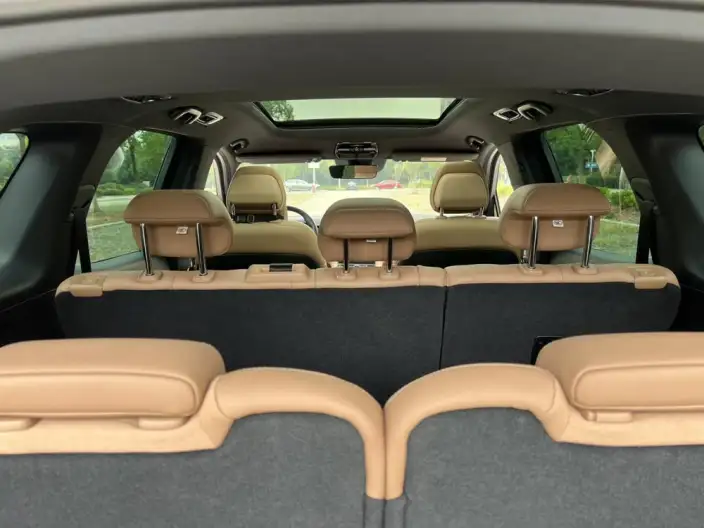 NIO ES8 2020 Model 415KM Base Edition VII seat – фото 9