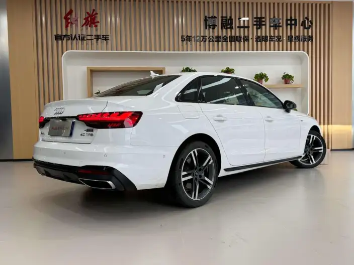 Audi A4 L 2022 Model 40 TFSI Luxury Dynamic Model – фото 5