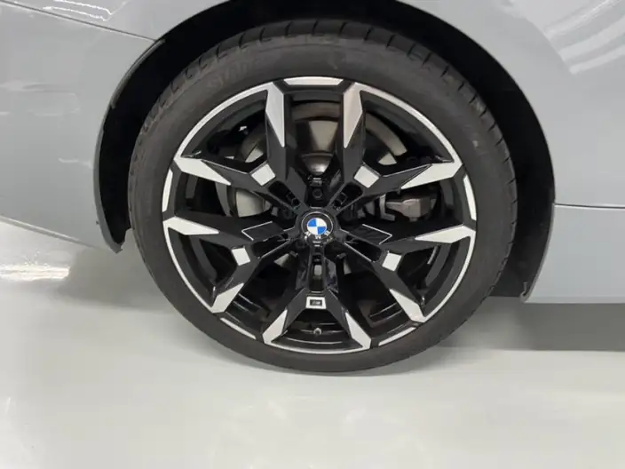 BMW 4 Series 2024 Model 430i M Sports Night Set – фото 7