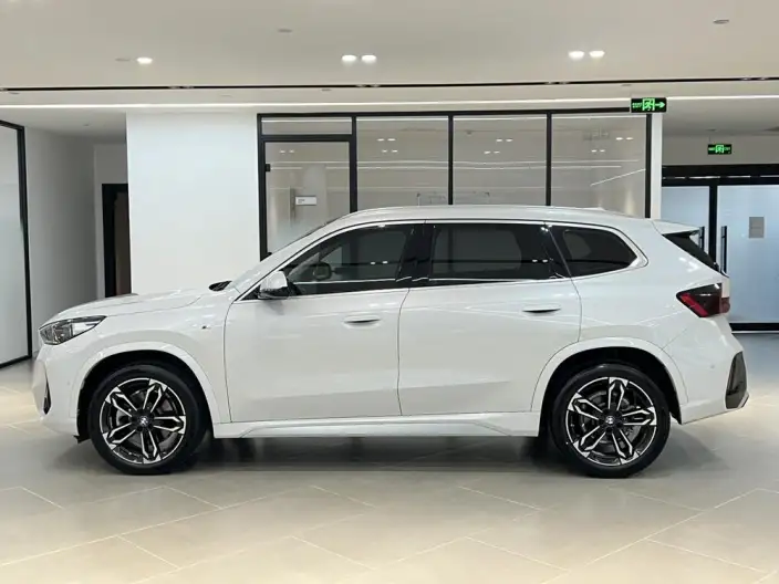 BMW X1 2023 Model sDrive25Li M Sports Set – фото 4