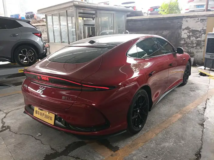 IM L6 2025 Model Max 74kWh