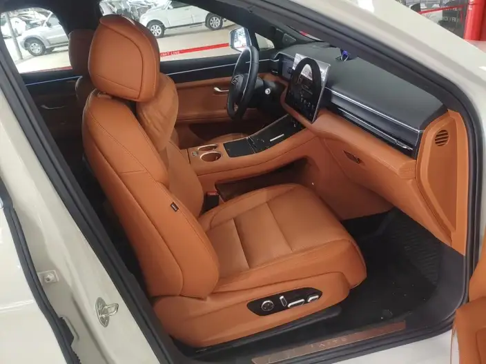 Aito M5 2025 Model Extended Range Ultra 4WD Edition – фото 5
