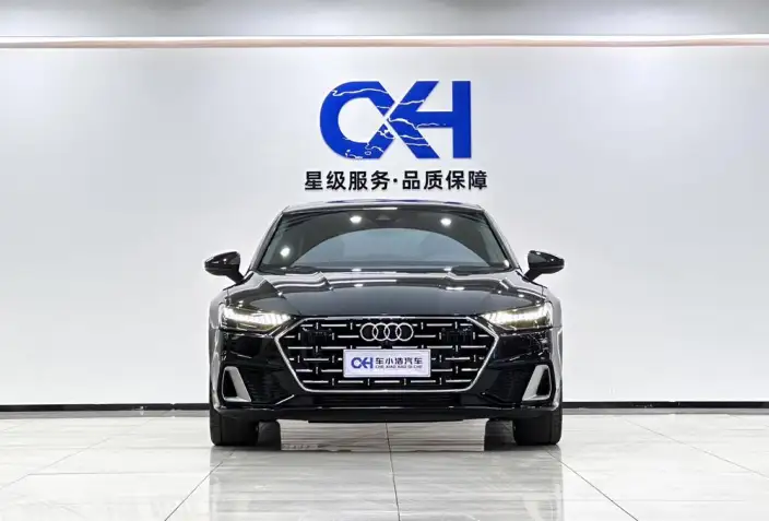 Audi A7 L 2024 Model 45 TFSI Luxury Model – фото 2