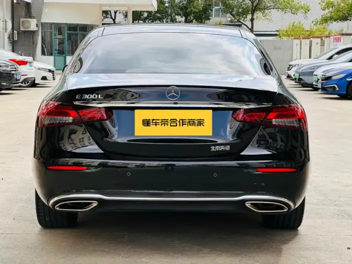 Mercedes-Benz E-Class 2022 Model Facelift II E 300 L Luxury Model sedan – фото 5