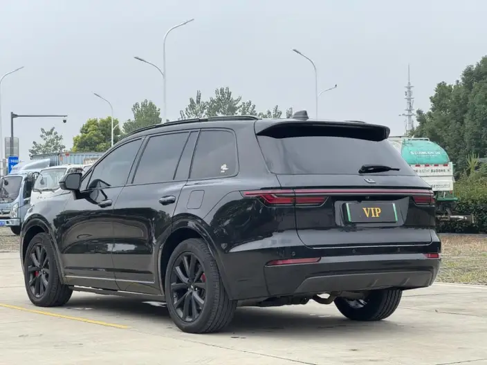 Li Auto ONE 2021 Model Extended Range 6 seat Edition – фото 4