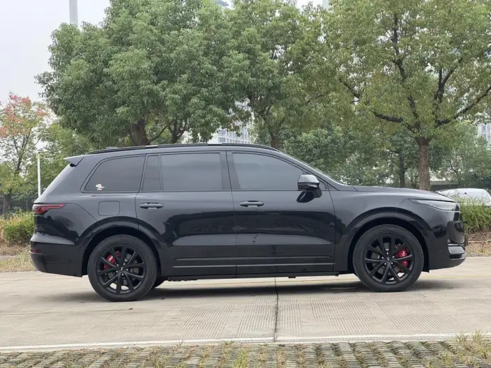 Li Auto ONE 2021 Model Extended Range 6 seat Edition – фото 7