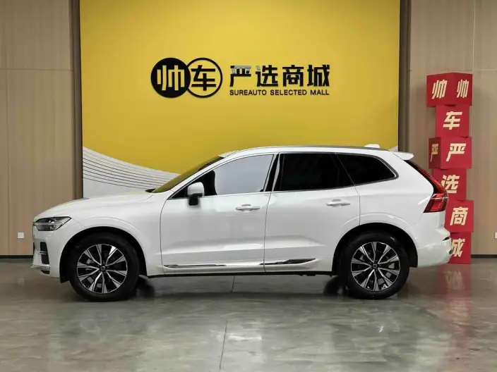 Volvo XC60 2024 Model B5 4WD Smart Range Deluxe Edition – фото 4