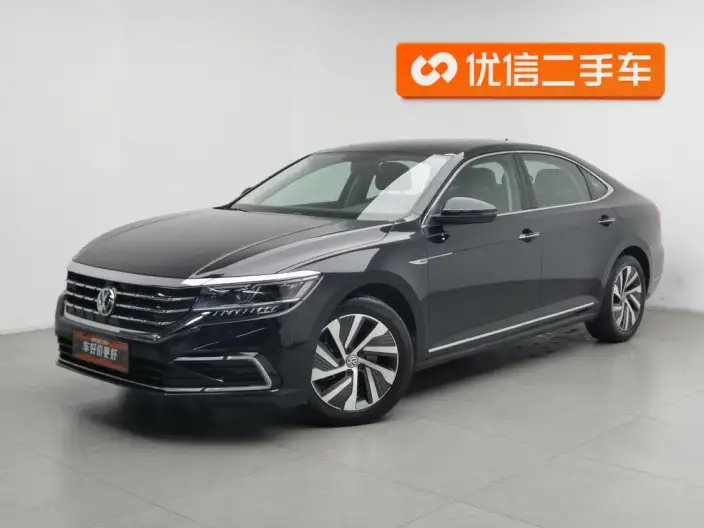 Volkswagen Passat PHEV 2020 Model 430PHEV Hybrid Deluxe Edition China VI – фото 1