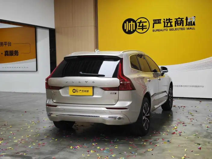 Volvo XC60 2024 Model B5 4WD Smart Range Deluxe Edition – фото 6