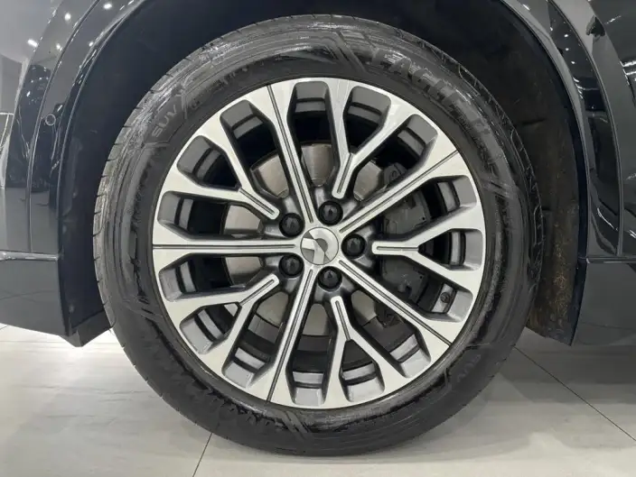 NIO ES6 2025 Model 75kWh – фото 8