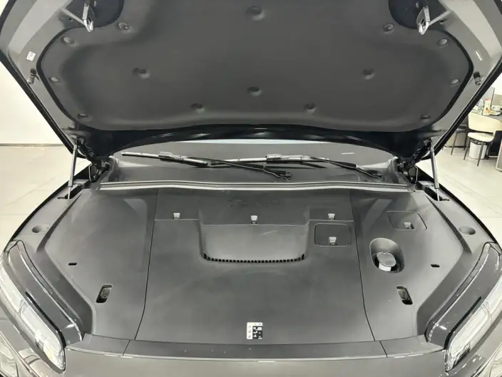 NIO ES6 2025 Model 75kWh – фото 9