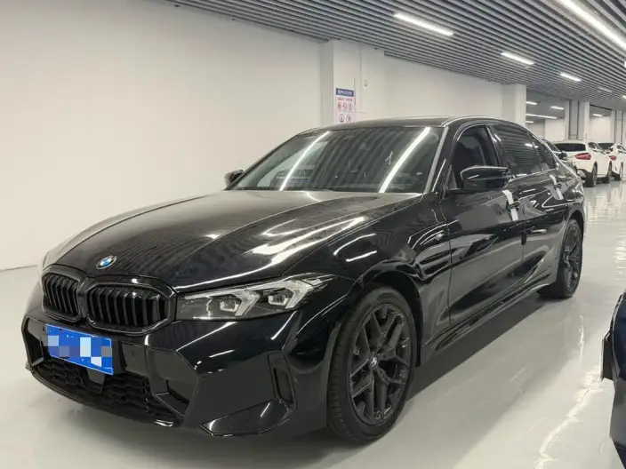 BMW 3 Series 2025 Model 330Li M Sports Night Set – фото 1