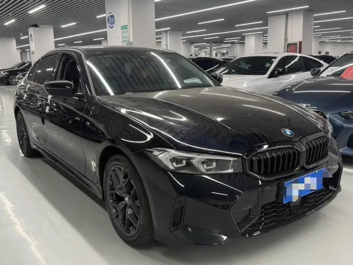 BMW 3 Series 2025 Model 330Li M Sports Night Set – фото 3