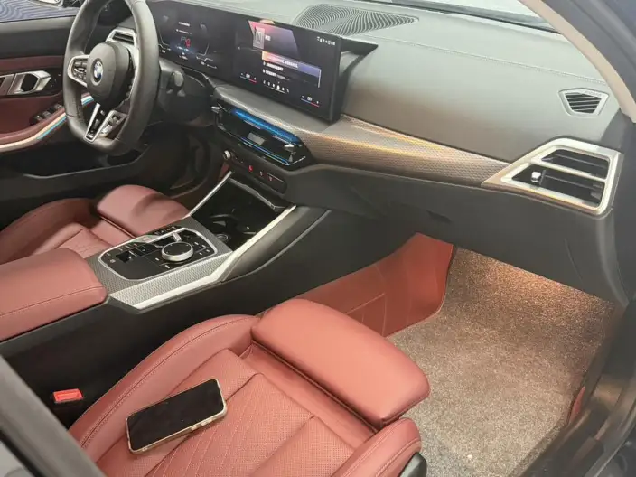 BMW 3 Series 2025 Model 330Li M Sports Night Set – фото 10