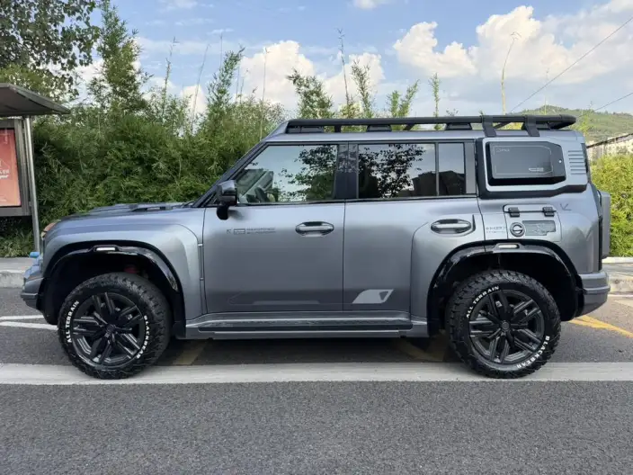 Jetour Traveler 2025 Model 2.0TD 4WD Xingji Land Rover Defender – фото 4